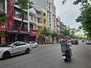 Bán nhà mặt phố văn cao, trái tim phố tây sầm uất