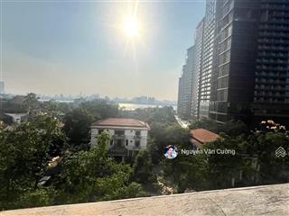 Bán toà apartment tây hồ 193m2x6t view hồ tây! giá 75 tỷ