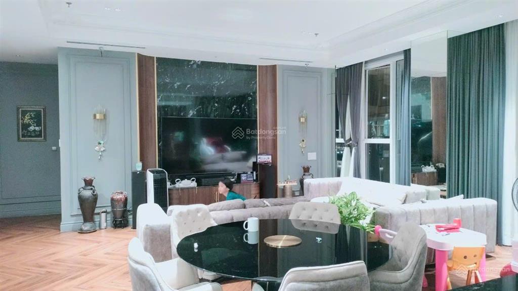 Bán căn hộ penthouse 3pn, 284 m2, sunrise city nhà đẹp giá tốt 0932 744 ***