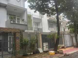 Cho thuê nhà 7x20 1 trệt 2 lầu 5pn 6wc kdc hiệp thành 3