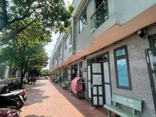 Cho thuê nhà liền kề trệt lầu 2pn 2wc hẻm nguyễn thị minh khai phú hoà