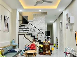Bán nhà 1 lầu 1 trệt xây ở kiên cố  tk hiện đại  sân xe hơi, giếng trời. đường nhựa 5m thông