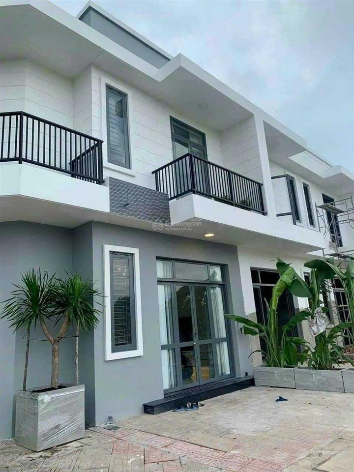 Bán nhà ở xã hội richhome 3 bến cát thuộc dự án mega 1 ngay cầu đò 1 liềa kề chợ trung tâm bến cát