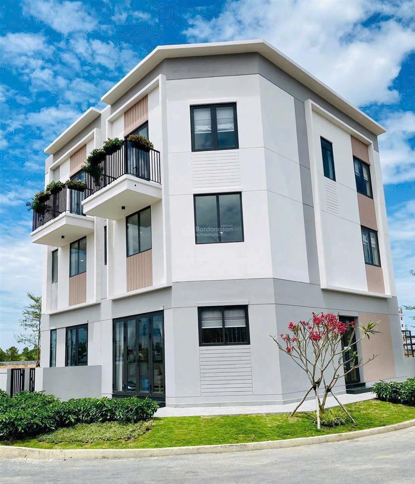 Bán nhà ở xã hội k home new city, 1 trệt 1 lửng 1 lầu, nội thất đầy đủ, phường hòa phú, thủ dầu một