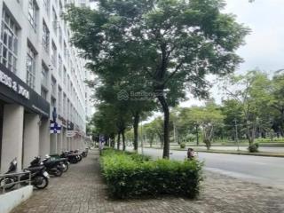 Cho thuê mặt tiền nguyễn văn linh q7 210m2 giá 50tr