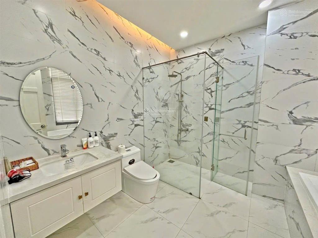 Cho thuê biệt thự mỹ khang 300m2 giá 50tr tân phú, q7, hcm
