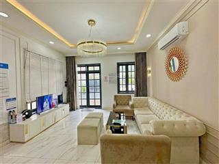 Bán căn hộ hoàng anh gia lai 2 giá 3,690 tỷ, 100m2 q7, hcm