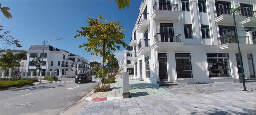 Bán nhà vườn 3 mặt đường băng 2 đường vành đai 4 hà nội