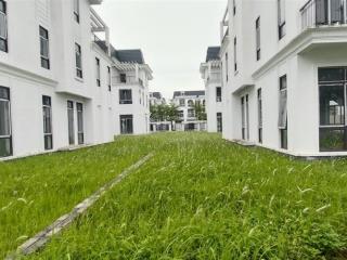 Bán căn 375m2 trục chính kđt hud mê linh