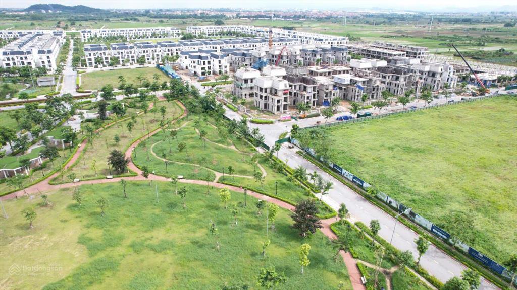 Bán căn đơn lập view hồ tại hud mê linh