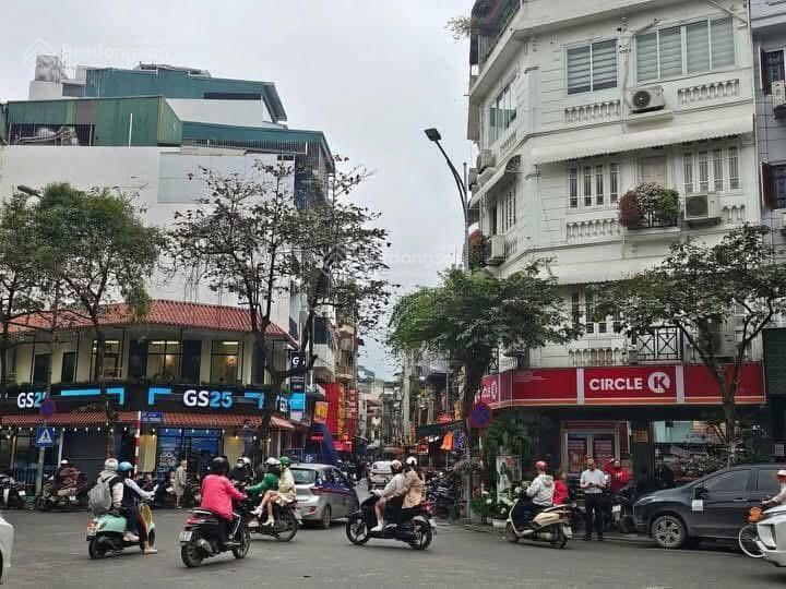 Cho thuê nhà mặt phố hoàng hoa thám, ba đình 120mx3t,mt6m+1 hầm làm vp, ngân hàng, phòng khám, ..