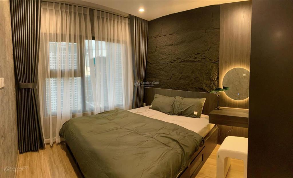 Chính chủ bán ch vinhomes grand park dt 59m2, 2pn, 2wc giá hời tt, giá bán 3.050 tỷ,  0906 825 ***