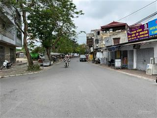 Bán lô đất đấu giá làng cam, cổ bi, gia lâm, 2 mặt tiền, đường rộng 13m có vỉa hè giá chỉ 105tr/m
