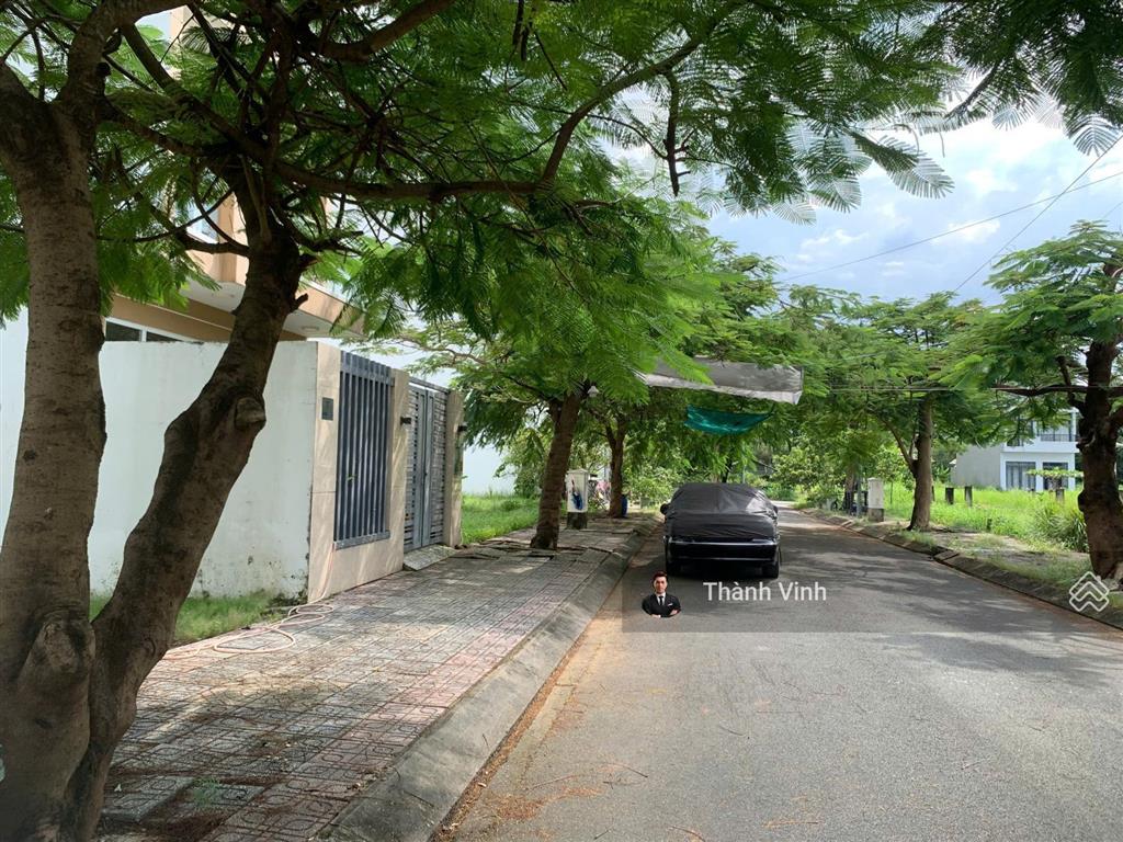 Bán nền đất kdc topia khang điền diện tích 147m2 giá chỉ 55 triệu/m2 giá tốt nhất để đầu tư.