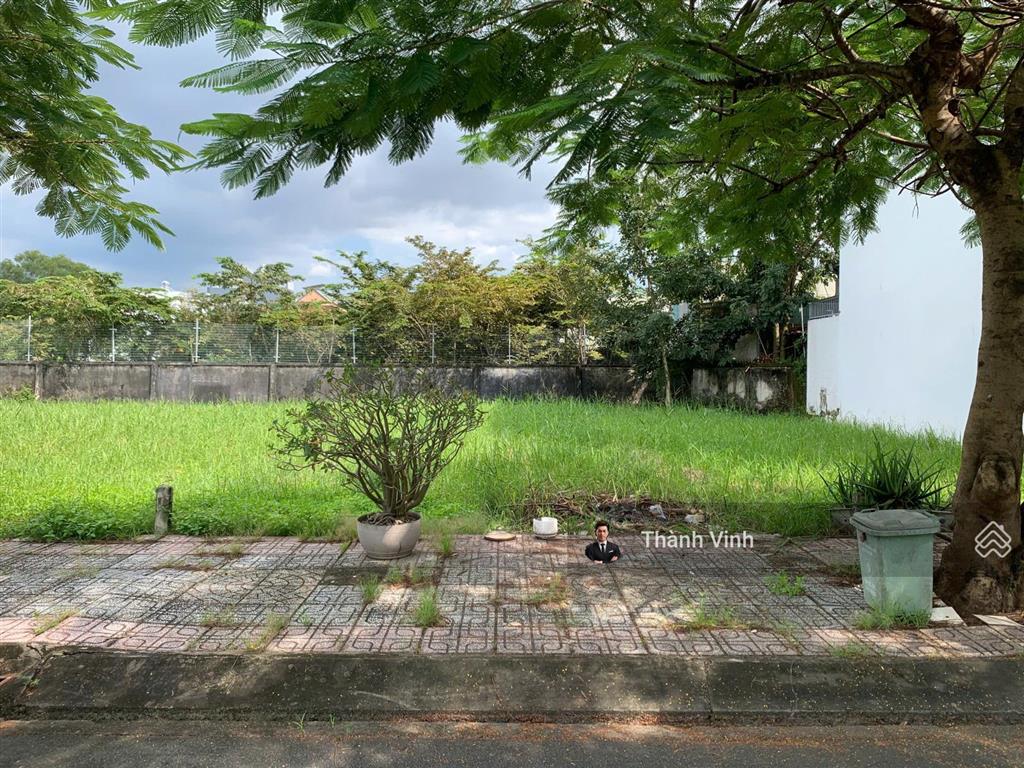 Bán nền đất kdc topia khang điền diện tích 147m2 giá chỉ 55 triệu/m2 giá tốt nhất để đầu tư.