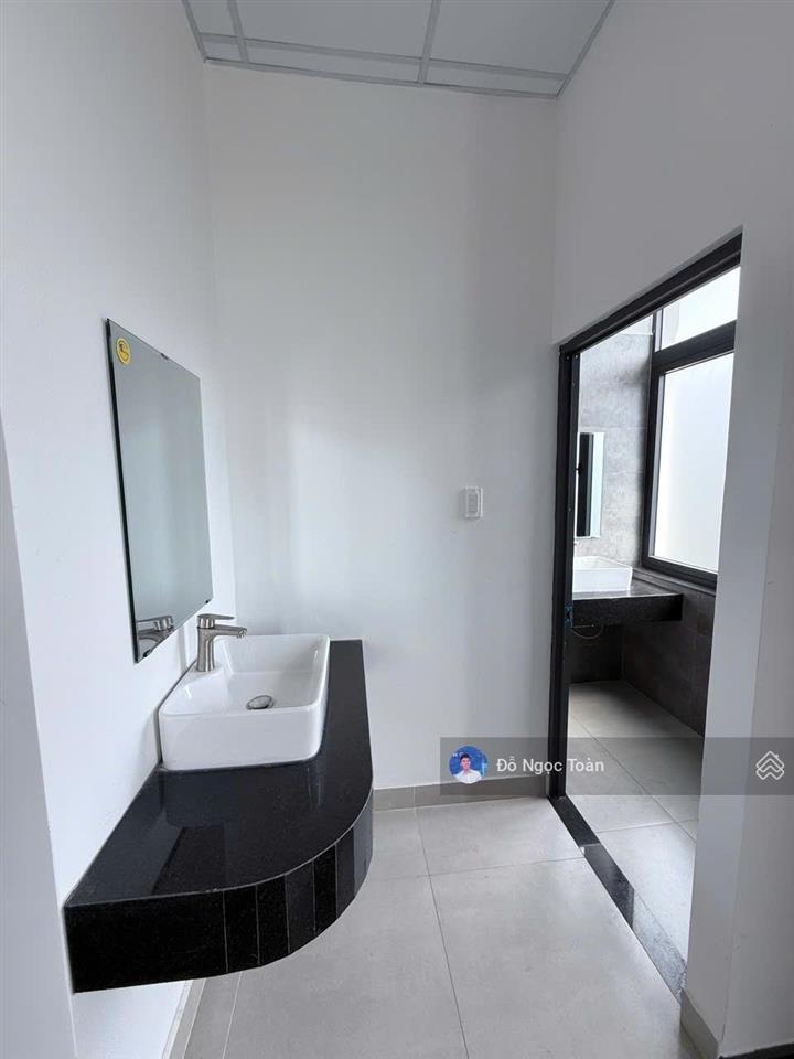 Cho thuê văn phòng vinhomes grand park. rẻ nhất thị trường