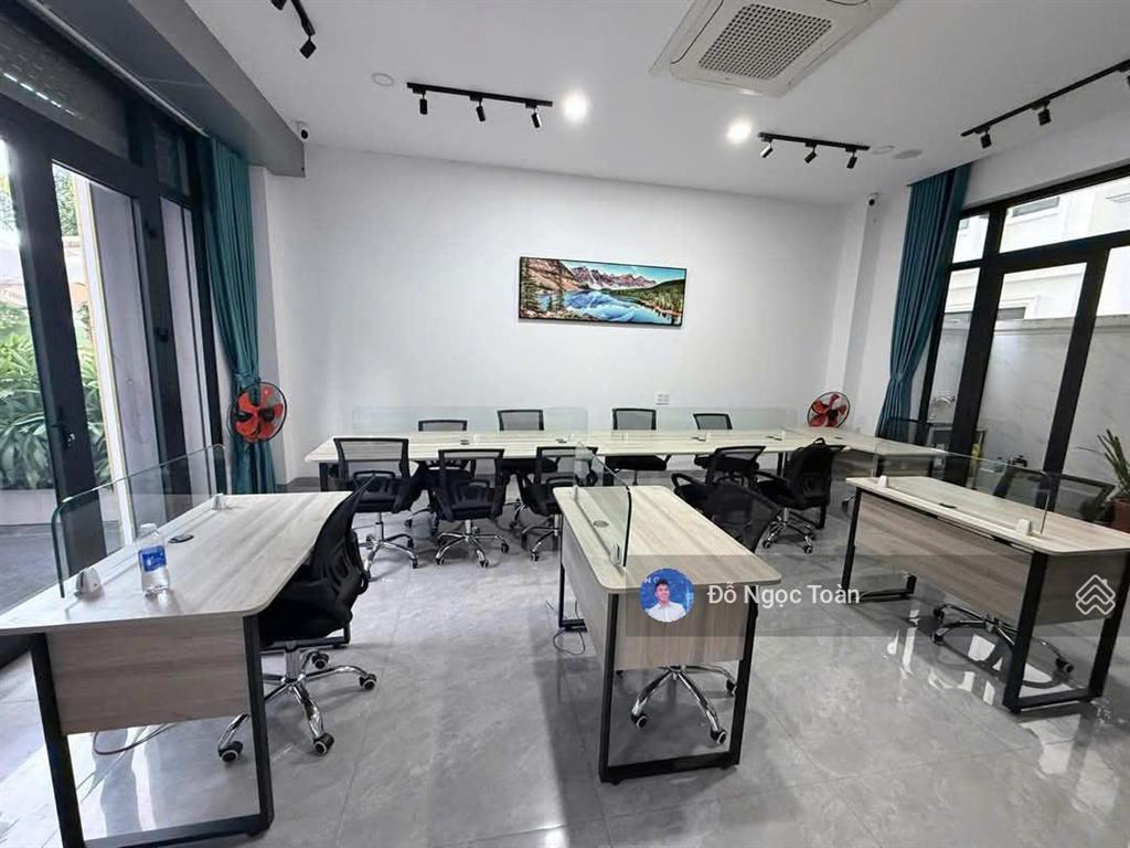 Cho thuê văn phòng vinhomes grand park. rẻ nhất thị trường