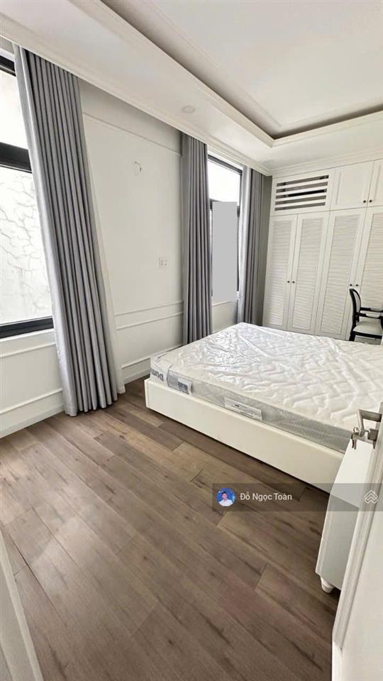 Cho thuê nhà phố full nội thất đẹp gần công viên 36ha tại vinhomes grand park