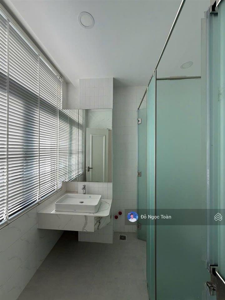 Cho thuê nhà phố full nội thất đẹp gần công viên 36ha tại vinhomes grand park
