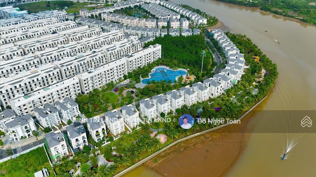 Em toàn  chuyên săn hàng đầu tư nhà phố  biệt thự tại vinhomes grand park q9