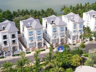 Bán căn biệt thự 400m2 giá đáng đầu tư nhất lúc này tại vinhomes q9  giá chỉ 67 tỷ