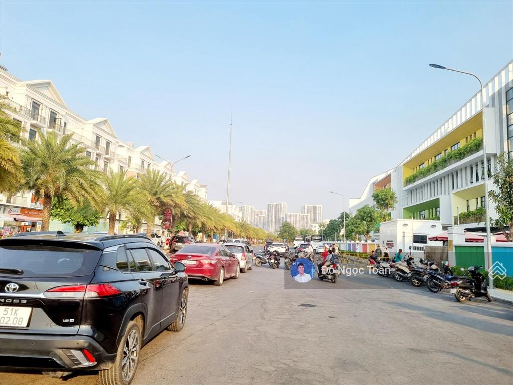 Em nắm tất cả cho thuê tại vinhomes quận 9  phù hợp ở, ngân hàng, giáo dục, f&b, vp cty