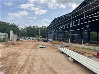 Xưởng bàu bàng 8000m2 pccc tự động giấy tờ đầy đủ. sx đa ngành nghề. đường xe cont