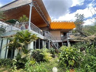 Nhà 2 mặt tiền  sổ hồng riêng  view săn mây tuyệt đẹp.1018m2  hồ cá koi  sân vườn rau củ