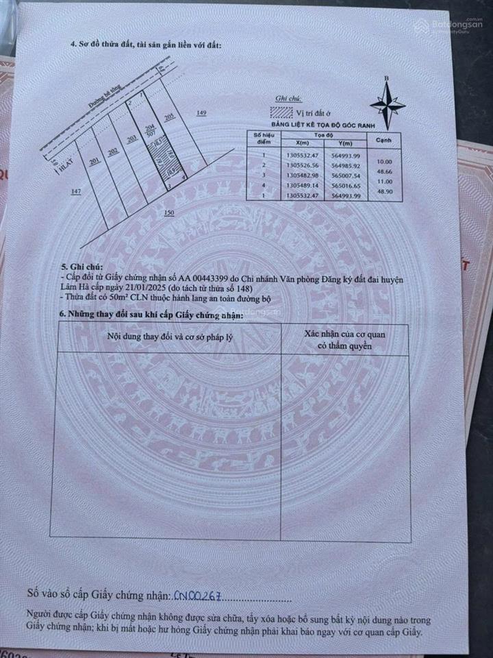 Căn villa nghỉ dưỡng tựa lưng đồi  view đồi thông săn mây ven đà lạt giá rẻ  0385 057 ***