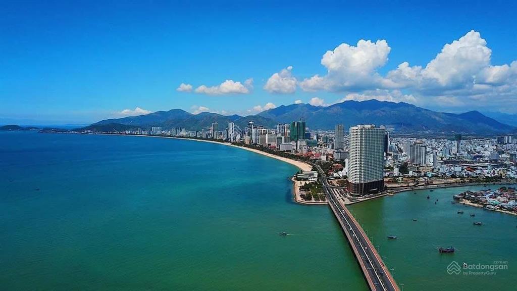 Hàng hiếm duy nhất 1 căn góc view biển cầu trần phú mường thanh khánh hoà