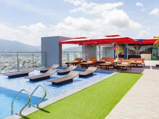 Bán căn hộ 2pn view biển  toà dqual lan anh, trung tâm nha trang.