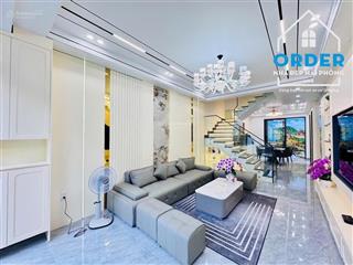 Nhà 4 tầng xây mới độc lập sân cổng riêng phố tô hiệu, full nội thất, hồ cá koi