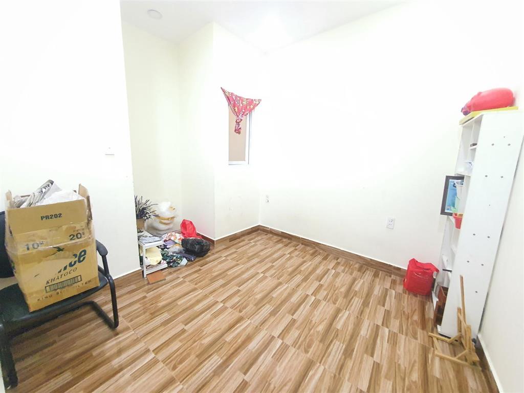 4 tầng  chỉ 6.5 tỷ  bà hạt  quận 10