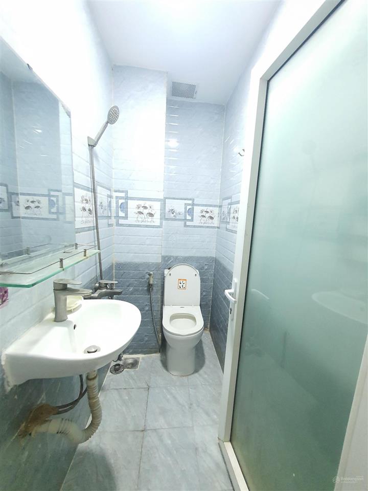 4 tầng  chỉ 6.5 tỷ  bà hạt  quận 10