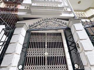 Ngã tư sở phân lô quân đội  65m2 x 4 tầng chỉ 13,6 tỷ