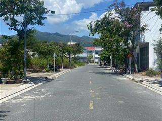 Bán đất 90m2, ngang 4.5 m, khu tái định cư hòn rớ ii, nhánh sông, đường nhựa 13.5 m. giá 3.69 tỷ