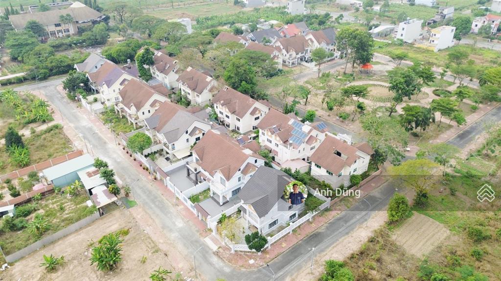 Đất nền tp. mới nhơn trạch giá từ 9 triệu/m2  sổ hồng riêng  đón sóng sân bay long thành