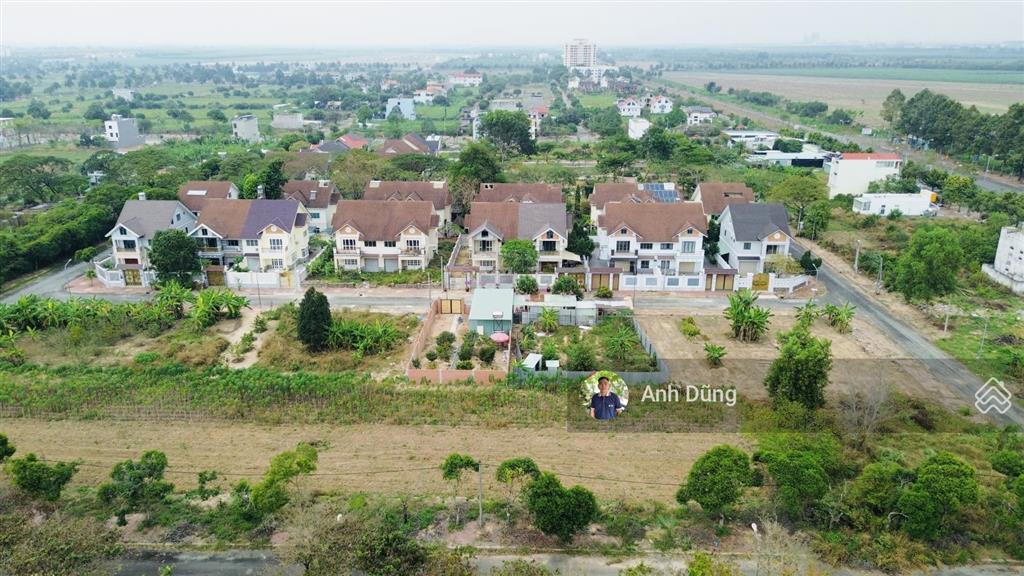 Đất nền tp. mới nhơn trạch giá từ 9 triệu/m2  sổ hồng riêng  đón sóng sân bay long thành