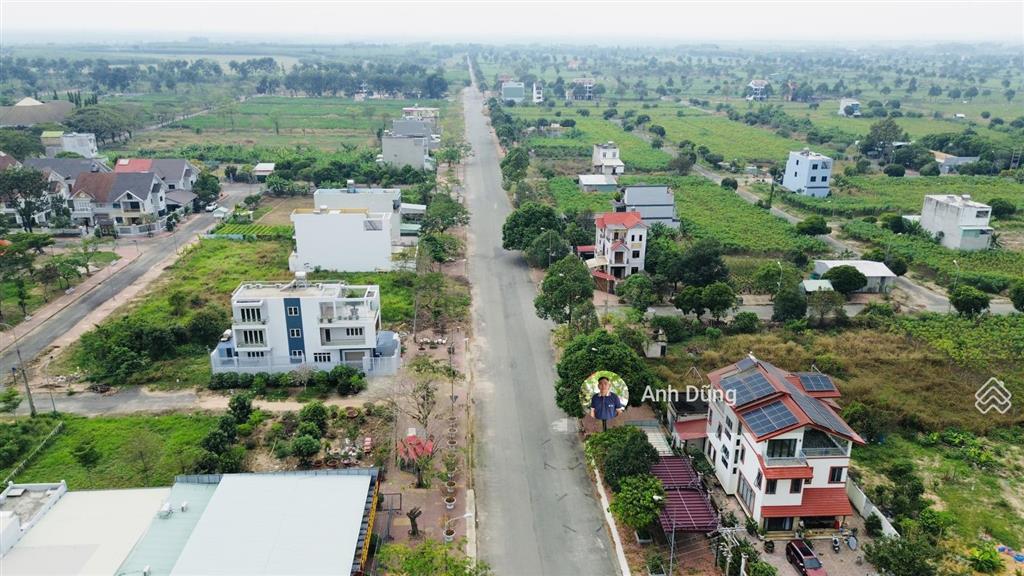 Đất nền tp. mới nhơn trạch giá từ 9 triệu/m2  sổ hồng riêng  đón sóng sân bay long thành