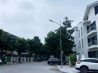 Bán biệt thự An Vượng lô góc, view vườn hoa, giáp Aeon, 228m 4 tầng giá 51.5 tỷ