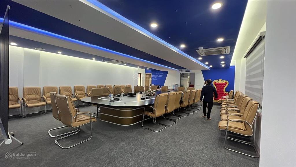 Bán toà văn phòng 2 thoáng mặt phố hồ tùng mậu  trần vỹ, 130m2 x 10t. mt 8m. 89.8 tỷ.