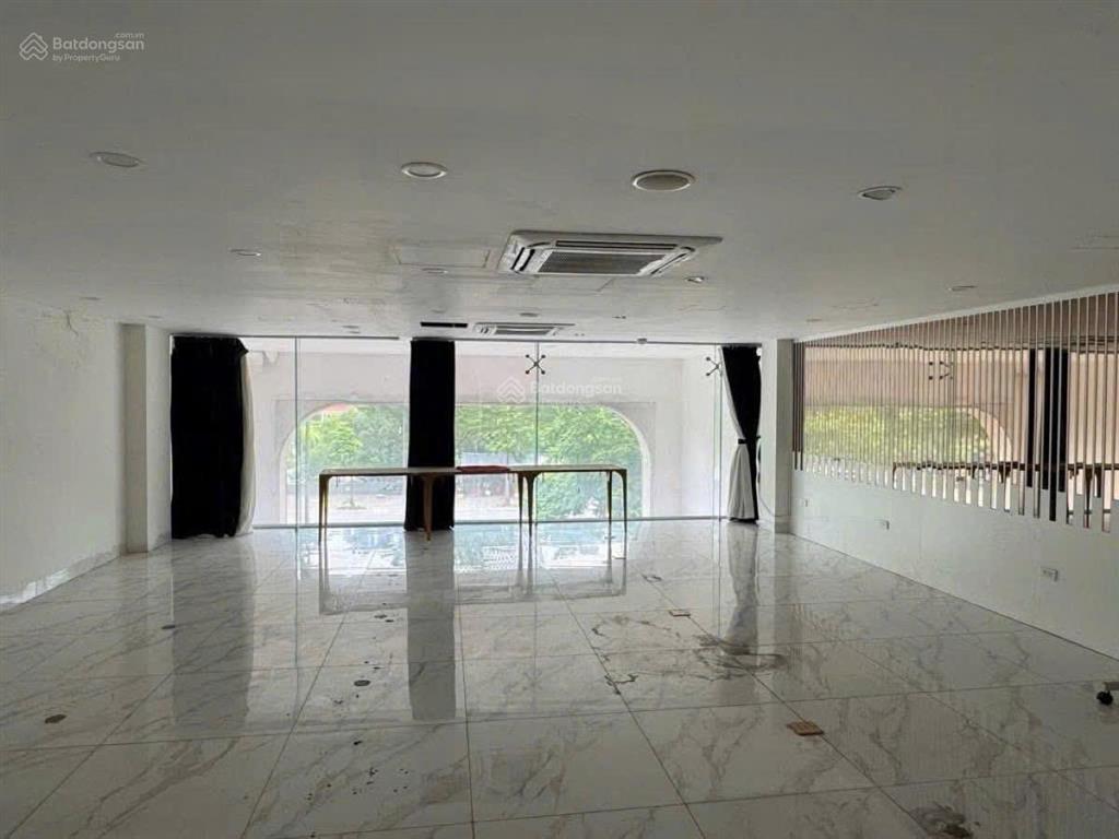 Bán toà văn phòng 2 thoáng mặt phố hồ tùng mậu  trần vỹ, 130m2 x 10t. mt 8m. 89.8 tỷ.