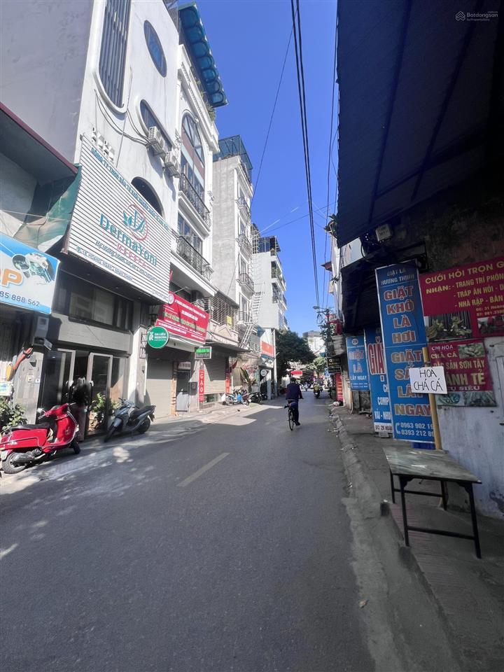 Bán nhà mặt phố hoàng ngân  trung hoà, 47m2 x 7t. mt 4m. 26 tỷ, kinh doanh, thang máy.