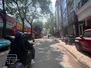 Bán nhà phố đội cấn  ba đình, 140m2 x mt 7m. 41 tỷ, ô tô, gần phố, kinh doanh.