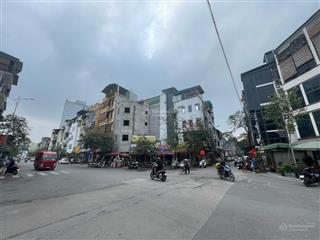 Bán nhà mặt phố tại chương dương độ, 6 tỷ, 33 m2, đẹp, nhiều tiện ích