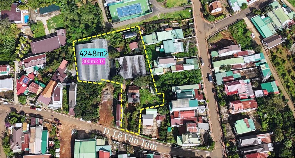 Cần bán lô đất lớn đường lê văn tám, tại trung tâm thị trấn di linh