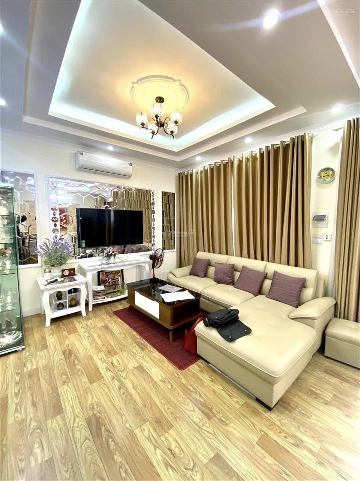 Bán nhà ngõ 36 phố mới giang văn minh ô tô, kinh doanh, ngõ thông 46m 19 tỷ