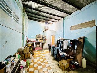 Giảm 300tr bán nhà cấp 4 cách tô ký 50m, mặt tiền kinh doanh, gần đại học giao thông, 5.6 tỷ