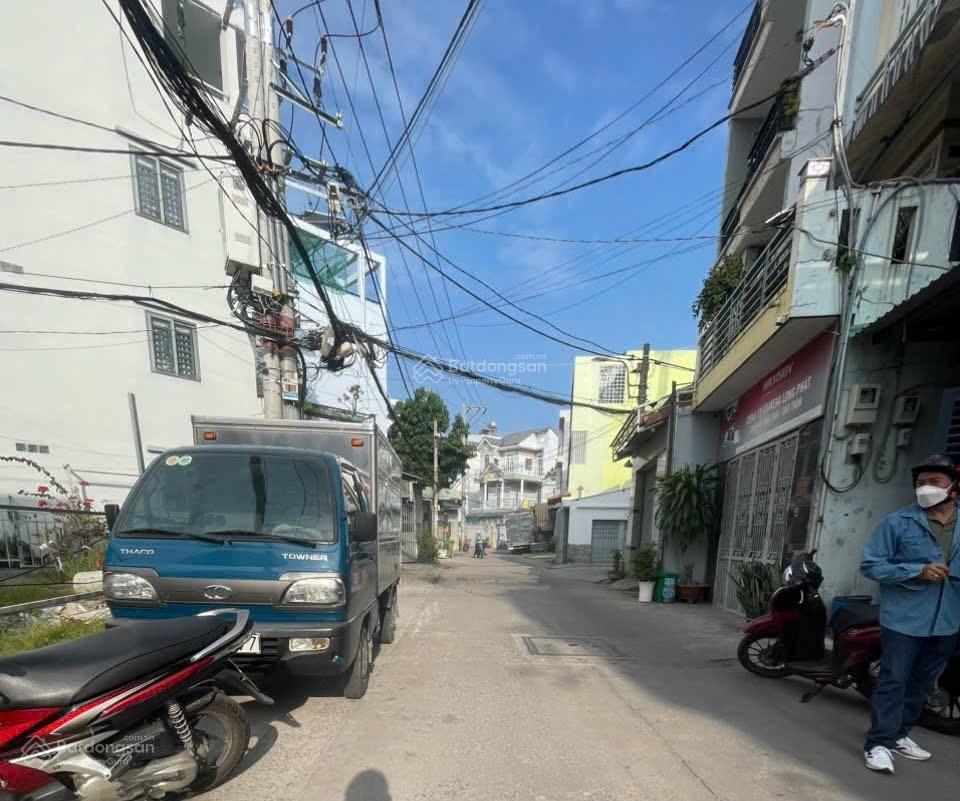 Nhà 3 tầng kinh doanh, buôn bán lâm thị hố tân chánh hiệp xe tải tới nhà, chỉ nhỉnh 6 tỷ