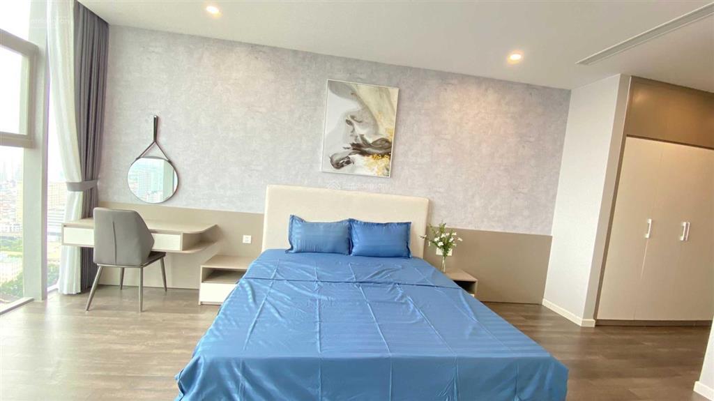 Tôi cần cho thuê căn 2pn chung cư the link  ciputra, giá 18tr/ tháng.  0383 654 ***